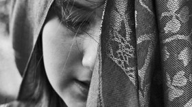 أردت هدايته فوقعت في شباكه