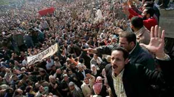 لهيب الأسعار ينذر بثورة اجتماعية في الدول العربية