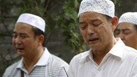 الصين تمنع مسلمي الأيغور من الصيام