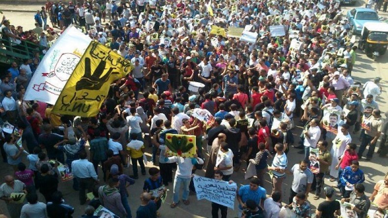 اعتقال شقيق مرسي والأمن يتهيأ لمواجهة متظاهري يناير