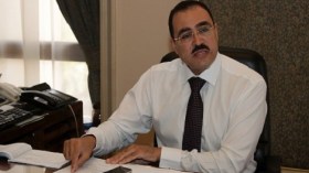 القاهرة تدرس طلبا ليبيا لتسليم رموز نظام القذافي