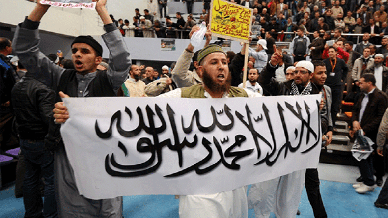 من يظلم من؟ وزارة الشّؤون الدينيّة أم المداخلة؟