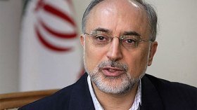 إيران تبدي استعدادها لاستضافة حوار بين الحكومة السورية والمعارضة