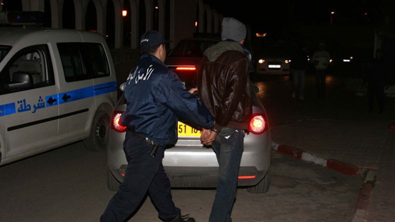 حبس شاب اعتدى على والدته بالضرب في بسكرة