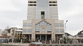 محاكمة سبعة إرهابيين مشتبه فيهم بالجزائر الإثنين
