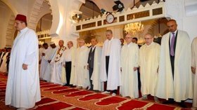 خطيب الجامع الكبير: الجزائر ترحّب باللاجئين