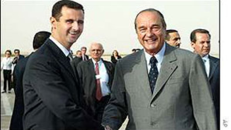 شيراك يغيب عن العيد الوطني بسبب الأسد