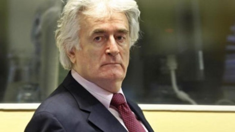 كرادزيتش : أستحق جائزة عما فعلت في حرب البوسنة