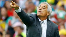 ‮”‬تلقيت عروضا من أندية كبيرة وطلب بوتفليقة أسعدني‮”‬