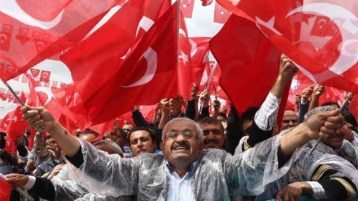 درسٌ‮ ‬آخر من شعبٍ‮ ‬واع