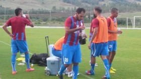 المنتخب الليبي يفوز بصعوبة على نادي منزل بورقية