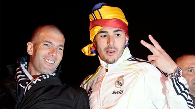 نحو خلوّ منتخب الديكة من الأسماء “الجزائرية” لأول مرة منذ 20 سنة