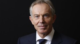 محاكمة بلير أم القادة العرب؟