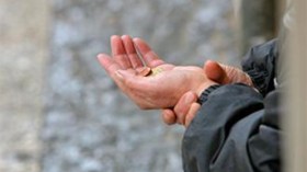 لسنا شحاذين‮!‬