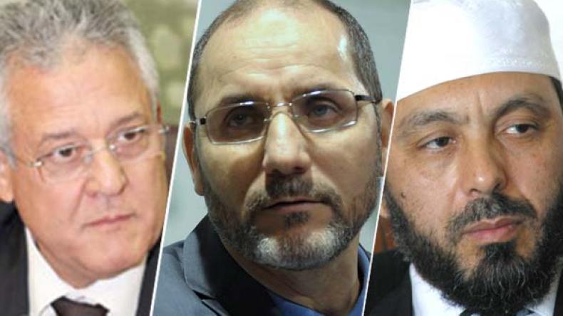 الدستور الجديد يحبس أنفاس الطبقة السياسية