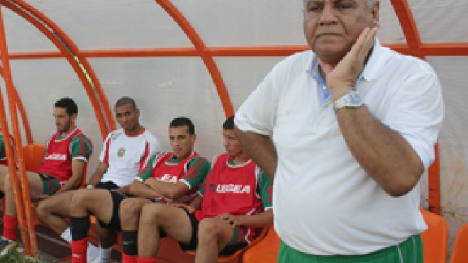 عامر جميل يهدد بالاستقالة من مولودية الجزائر