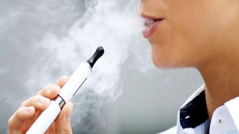 دراسة: السجائر الإلكترونية أخطر 15 مرة من “العادية”