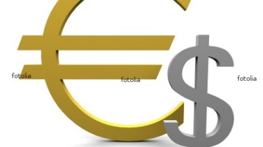 L'euro chute à son plus bas niveau depuis avril 2006