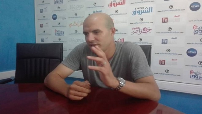 باحث جزائري يعرض حلولا لزحمة المرور والبيروقراطية