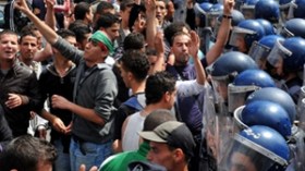 ممثلو الطلبة يتفقون على إبعاد الشعارات السياسية عن “مسيرة” اليوم