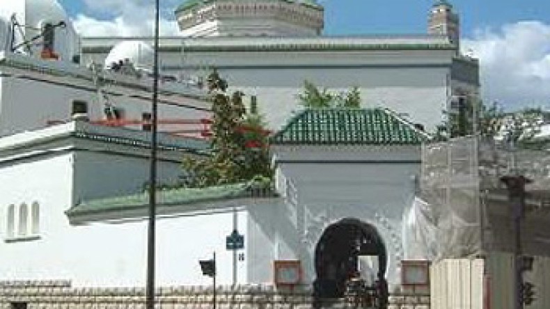 الجزائر  تشترط  المساهمة  في  تسيير  مسجد  مرسيليا  مقابل  تمويل  بنائه