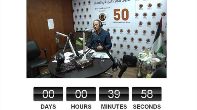فلسطيني يقدم حوارا إذاعيا لـ 50 ساعة متواصلة تُدخله “غينيس”