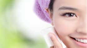 هكذا تحافظين على ليونة بشرتك في الشتاء؟!