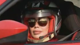 سائقة إيرانية تحمل لقب “شوماخر” إيران!