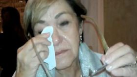 بهية راشدي تبكي بعد إهانة الوفد الجزائري في مهرجان قرطاج