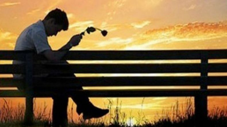 أيها الزوج.. اسقي وردتك كي لا يسقيها غيرك!