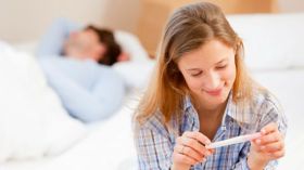 تأجيل الإنجاب لسن متأخر أفضل لصحة الذرية!