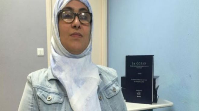 جزائرية كفيفة تترجم القرآن الكريم إلى الفرنسية على طريقة بريل