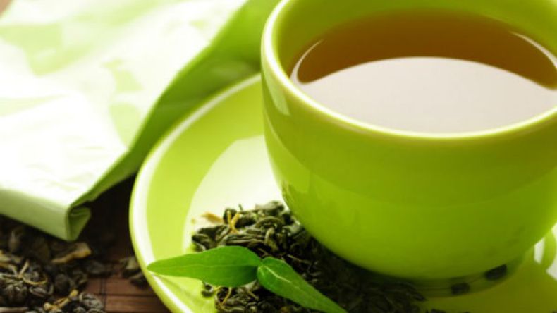 هذا ما يفعله شرب الشاي الأخضر يوميا؟!