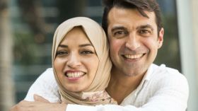 كيف أرضي زوجي في نهار رمضان؟