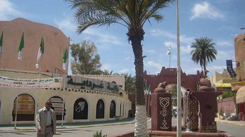 إحالة 30 موظفا على التقاعد النسبي ببلدية غرداية