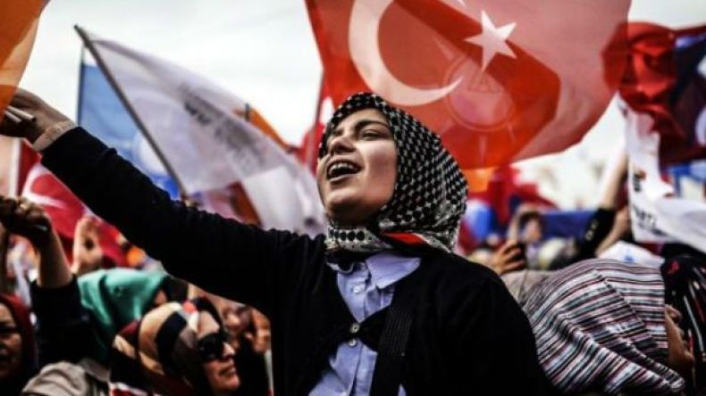 المرأة.. كلمة السر في نهضة تركيا!