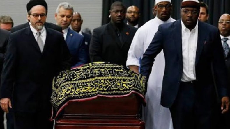 محمد علي كلاي في جولة أخيرة تحت الأضواء