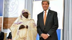 بائعة شاي سودانية تحصل على جائزة الخارجية الأمريكية