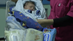 “بيمبيز” تُهدي سنة من الحفاضات لكل أول مولود جديد لسنة 2017