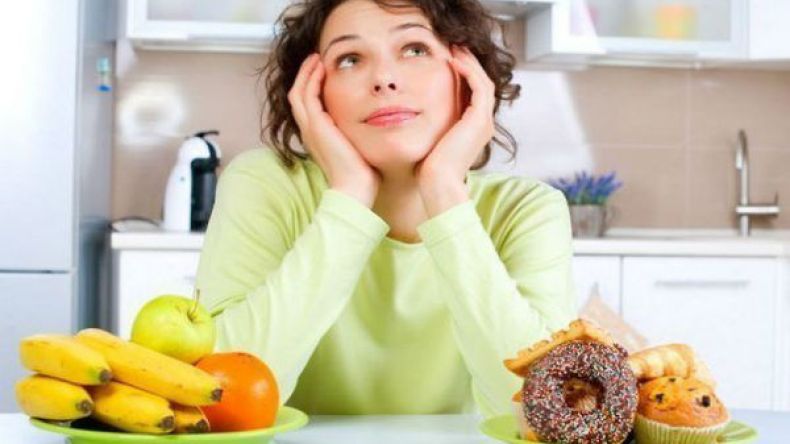 هذه الأسباب غير المتوقعة تدفعكم لتناول الكثير من الطعام؟!