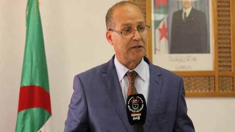 مشاكل القطاع بلا حلول والفلاحين ينتظرون الفرج