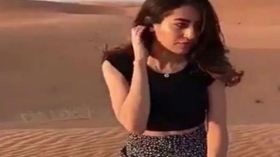 هكذا قلبت “المودل” خلود المملكة السعودية بتنورتها؟!