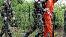 “خبراء زاروا المعتقلين الجزائريين في غوانتنامو للحصول على معلومات”