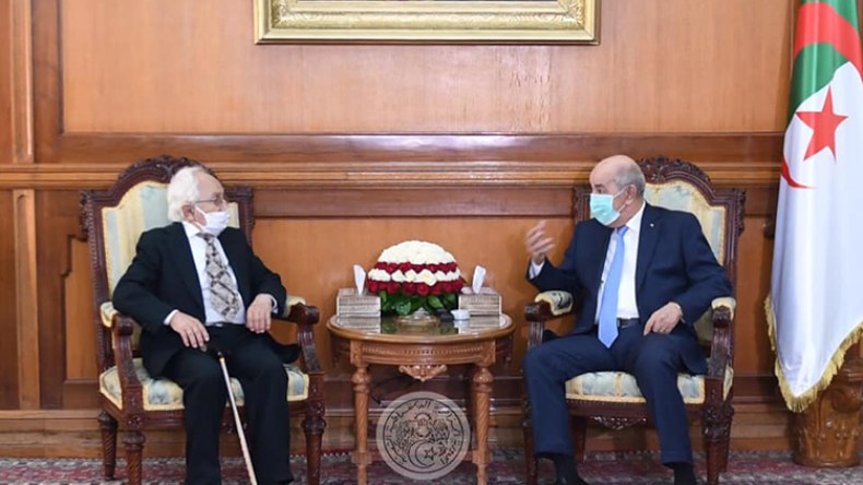 تبون: بناء الجمهورية الجديدة يتم في إطار احترام تام لبيان 1 نوفمبر