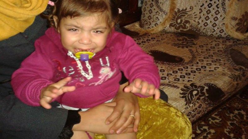 الطفلة ريماس تستغيث للعلاج في الخارج