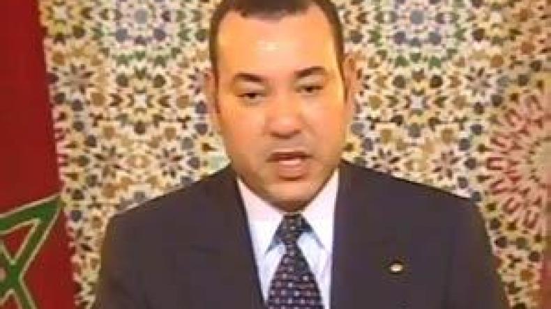 العاهل المغربي يعلن اصلاحات دستورية