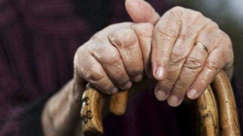 محكمة سويسرية ترفض زواج سبعينية بشاب تونسي