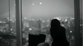 زوجي يرفض العمل وجعلني أمد يدي للناس!