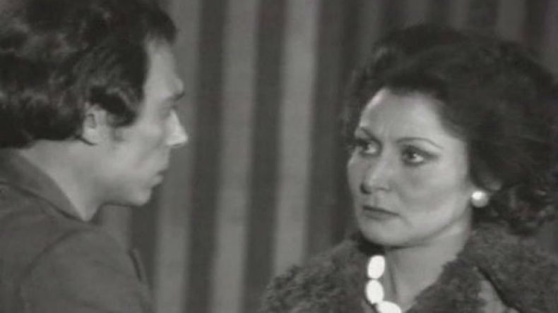 الأستاذات الشابات ضحايا أم جانيات؟!