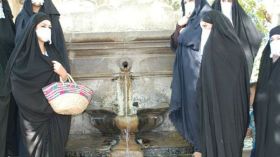 الحجاب يدفع السطايفيات للتنكر لـ “الملاية” السوداء!